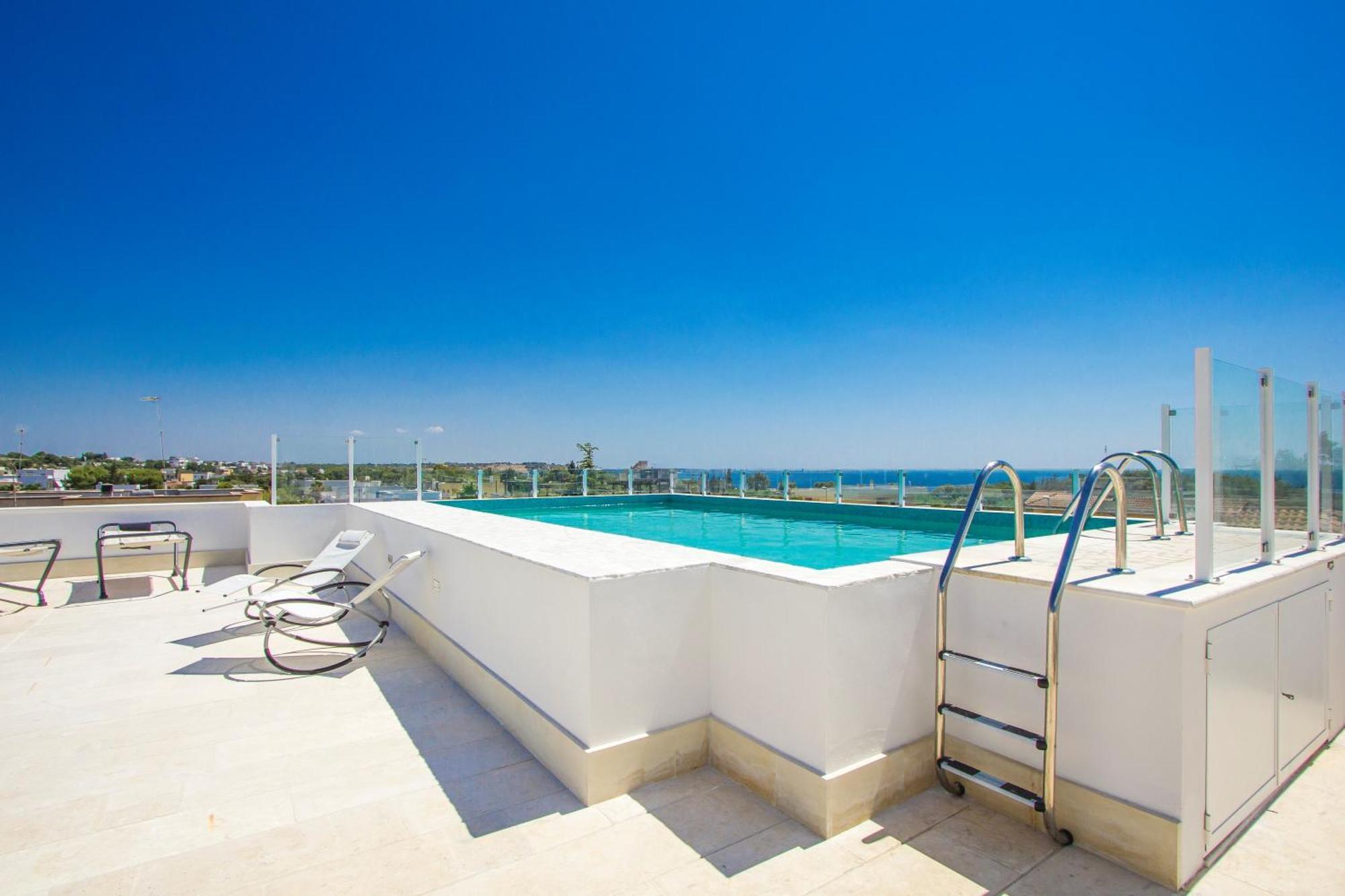 Aparthotel Residence Ludovica - Piscina Panoramica Vista Mare Santa Maria al Bagno Exterior photo